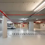 Whome | Av. Da Liberdade Deluxe Apartment W/ S-Pool, Gym & Parking