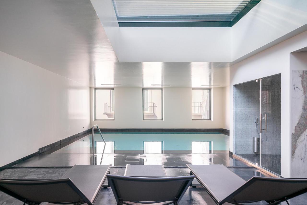 Whome | Av. Da Liberdade Deluxe W/ S-pool, Gym & Parking Lejlighed